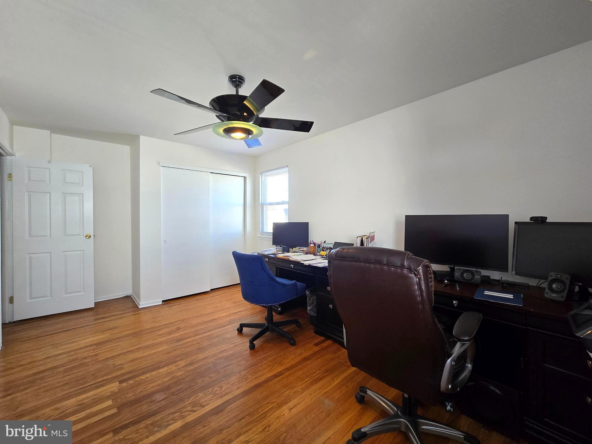 9916 Wingtip Road Philadelphia, PA 19115 - Photo 26 of 35 Gallery Image 26