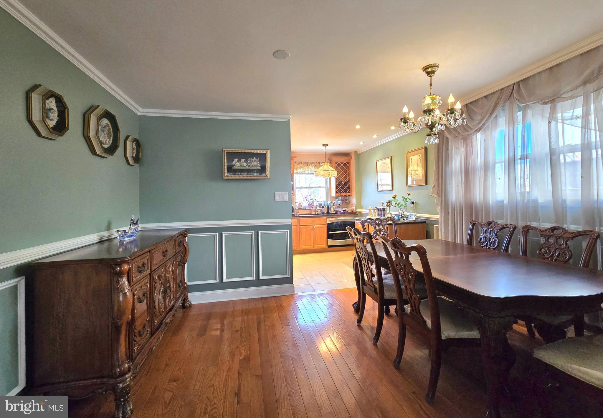 9916 Wingtip Road Philadelphia, PA 19115 - Photo 9 of 35 Gallery Image 9
