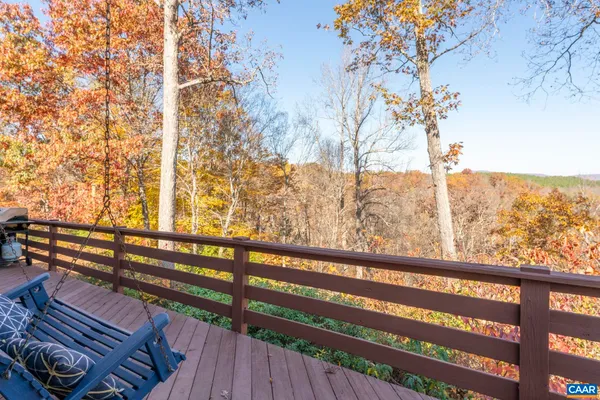 $895,000 | 9225 Howardsville Turnpike, Schuyler, VA 22969