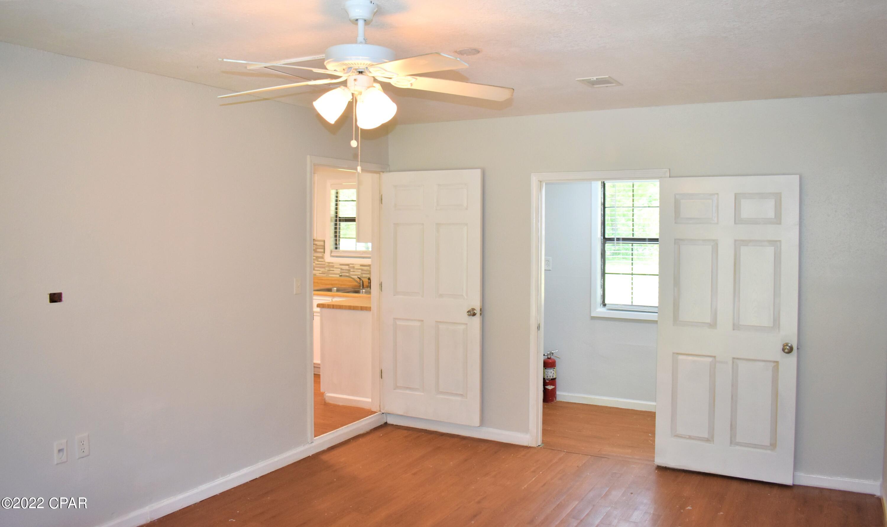 1463 Pioneer Road Chipley, FL 32428 - Photo 14 of 23