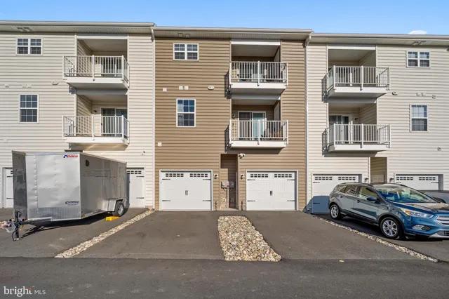 $2,149 | 3089 Goshen Drive, Pennsburg, PA 18073