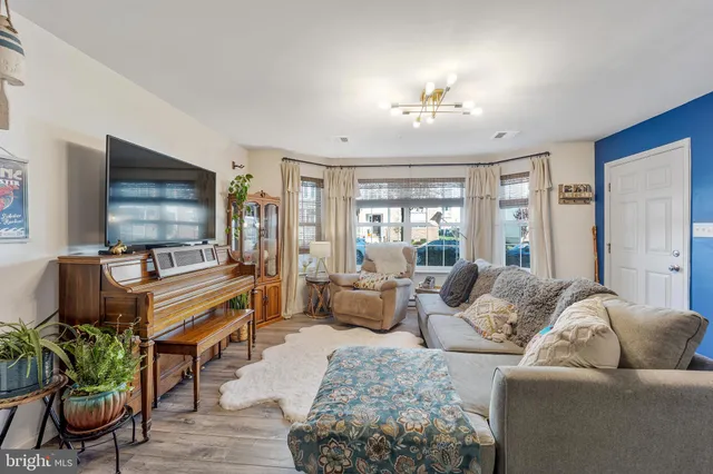 $2,149 | 3089 Goshen Drive, Pennsburg, PA 18073