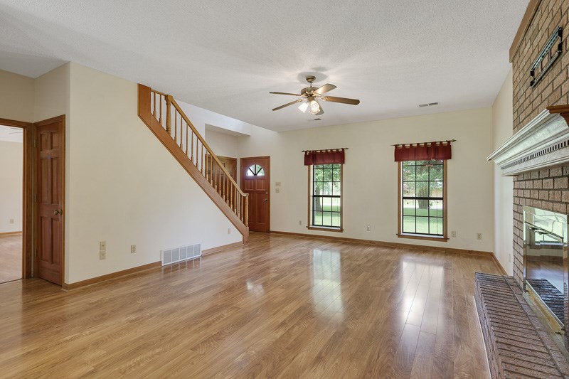 8979 Pleasant Ridge Road Arlington, TN 38002 - Photo 2 of 25