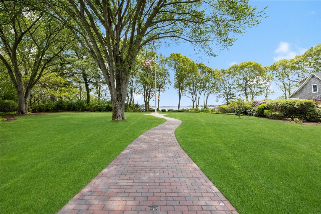 201 Wickford Point Road North Kingstown, RI 02852 - Photo 8 of 47 community area