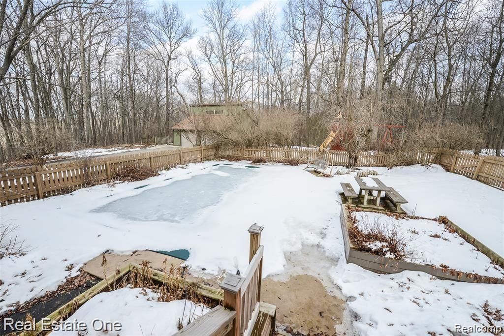 300 South Van Road Holly, MI 48442 - Photo 62 of 75 DSC_10.jpg