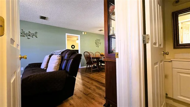 $399,900 | 434 Kentucky Woods Lane West, Orlando, FL 32824