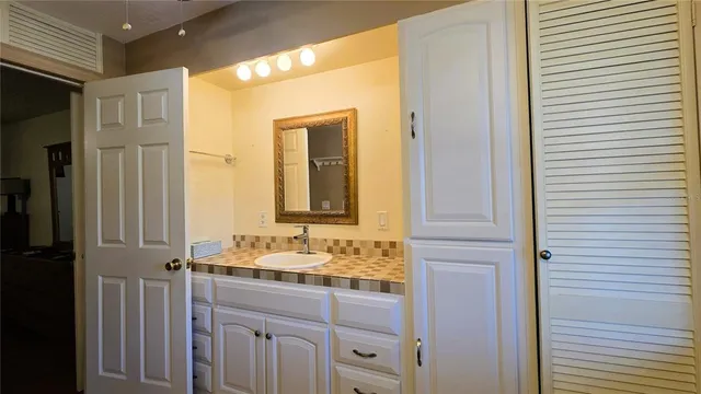 $399,900 | 434 Kentucky Woods Lane West, Orlando, FL 32824