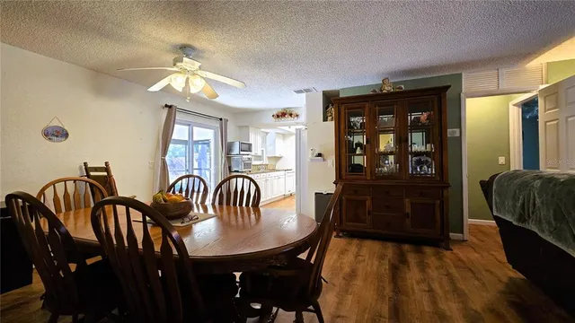 $399,900 | 434 Kentucky Woods Lane West, Orlando, FL 32824