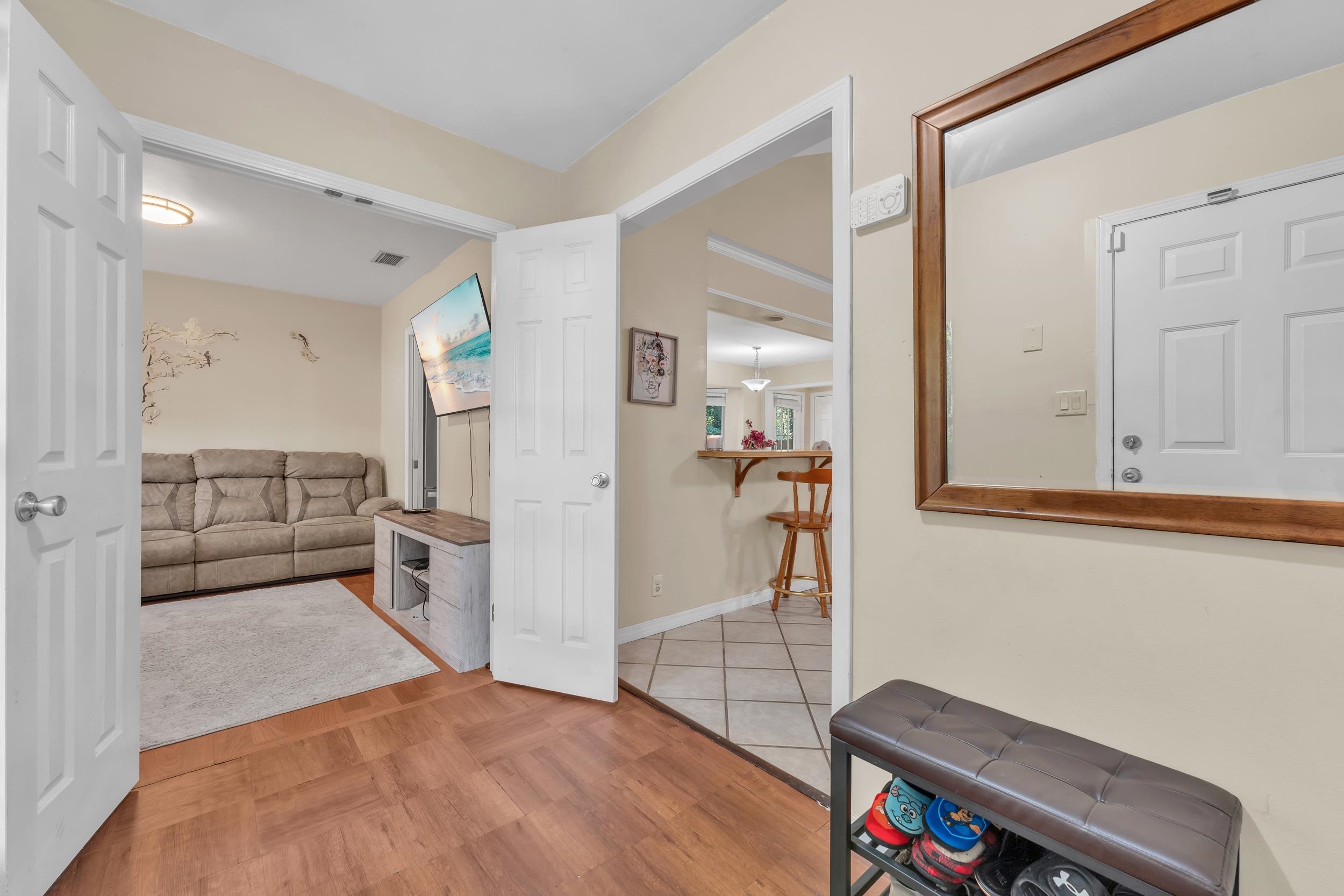 130 Chatam Loop Daphne, AL 36526 - Photo 14 of 26 Hallway