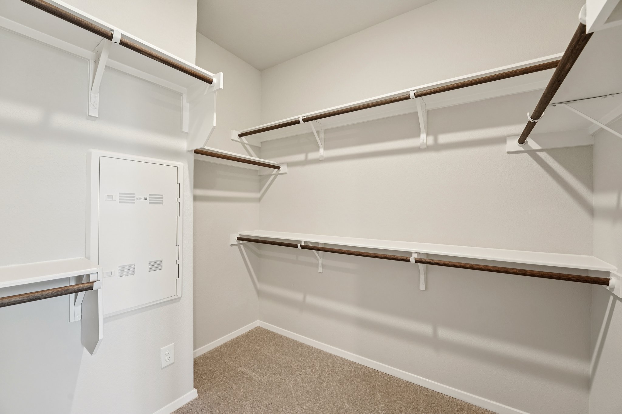 136 Summer Drive Elgin, TX 78621 - Photo 18 of 35 Walk-in closet in Primary Bedroom