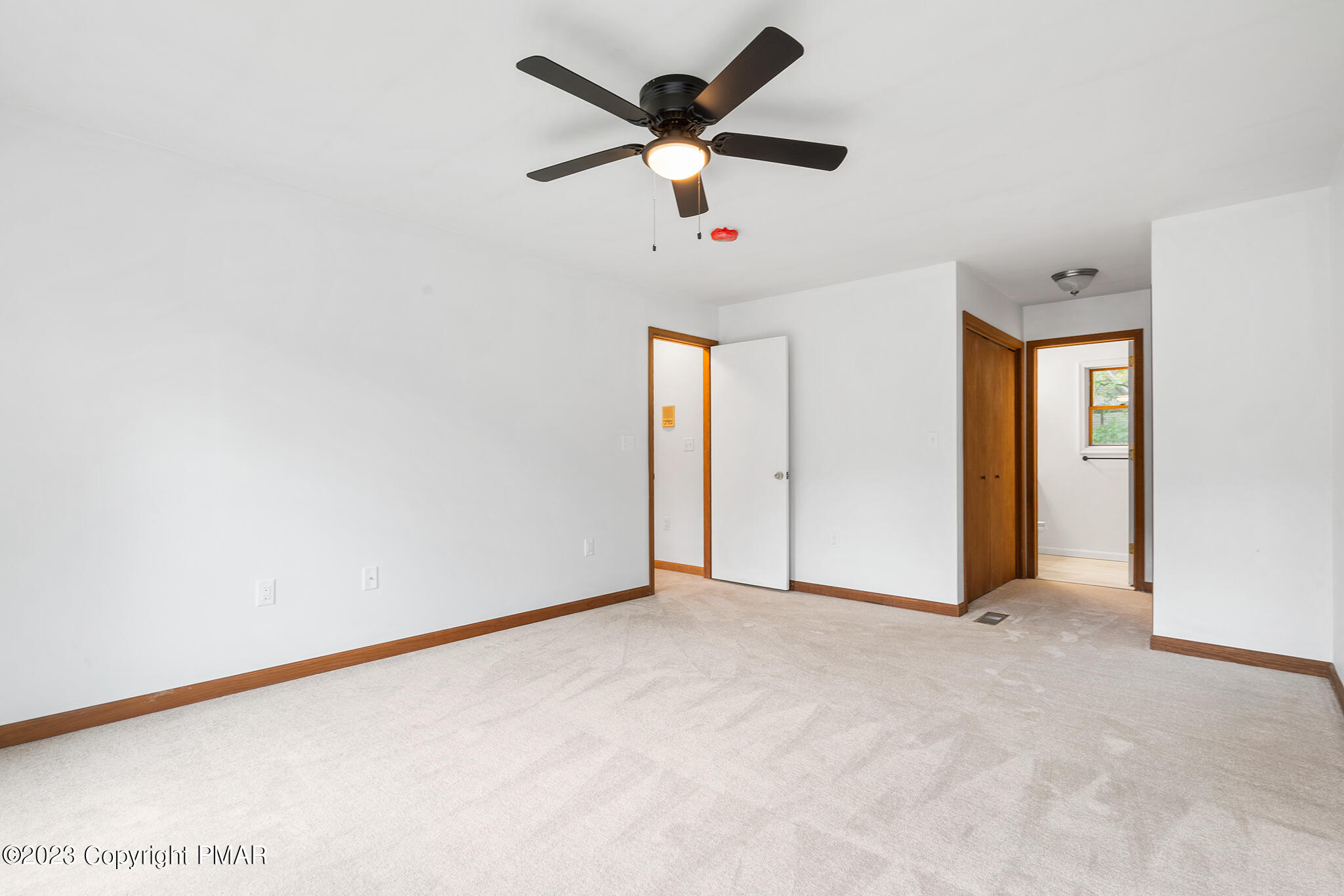 229 Ravenhill Road Tamiment, PA 18371 - Photo 19 of 28 229 Ravenhill Rd-Lehman Township-PA-19