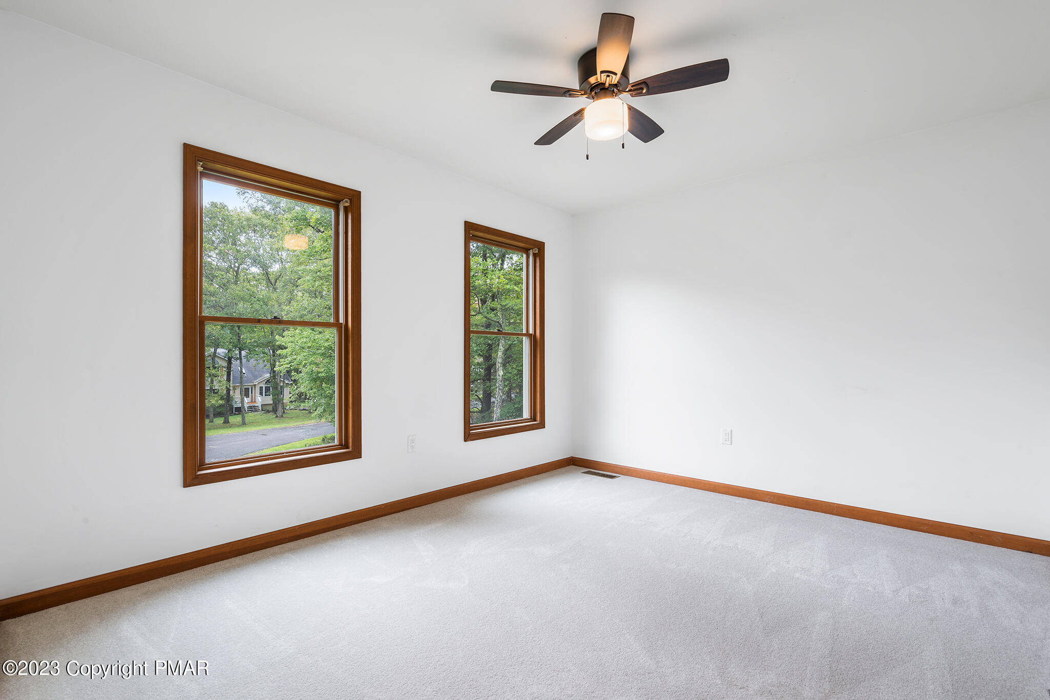 229 Ravenhill Road Tamiment, PA 18371 - Photo 27 of 28 229 Ravenhill Rd-Lehman Township-PA-27