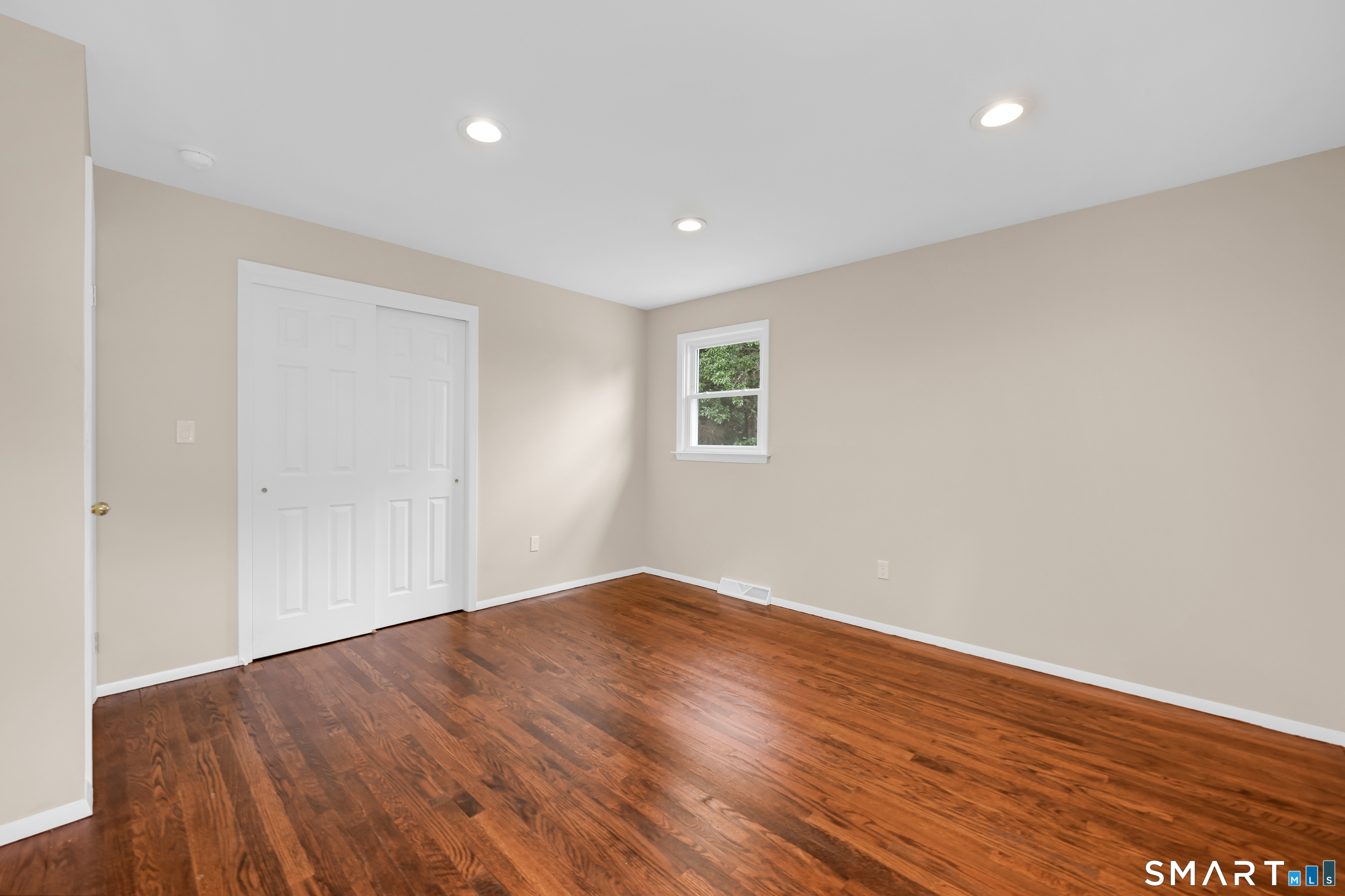 130 Back Rimmon Road Beacon Falls, CT 06403 - Photo 20 of 40