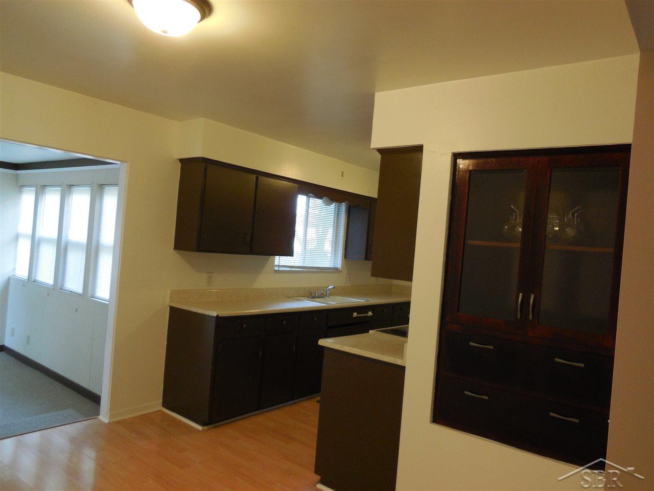 2575 Ranier Saginaw, MI 48603 - Photo 8 of 43