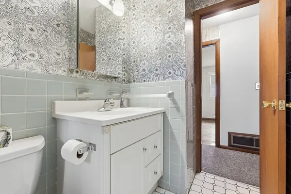 $625,000 | 3 Hills Road, Middleton, MA 01949