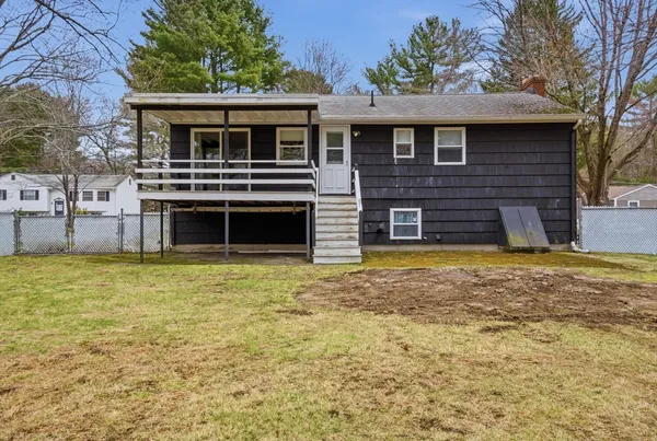 $625,000 | 3 Hills Road, Middleton, MA 01949