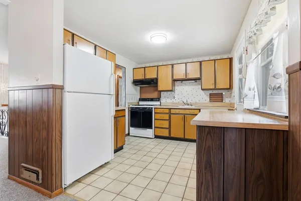 $625,000 | 3 Hills Road, Middleton, MA 01949
