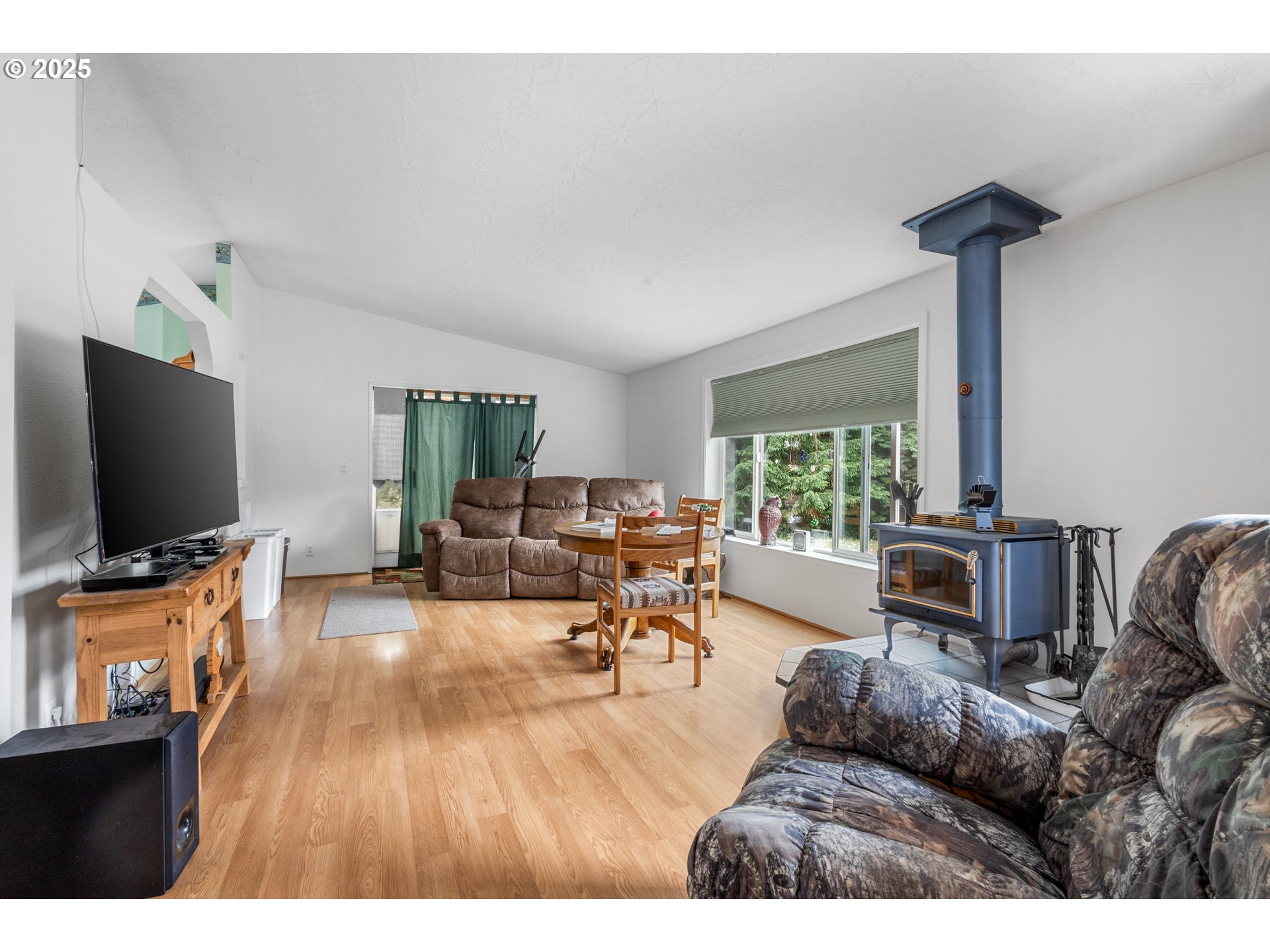 13431 Northwest Ford Road Yamhill, OR 97148 - Photo 11 of 39 Gallery Image 11