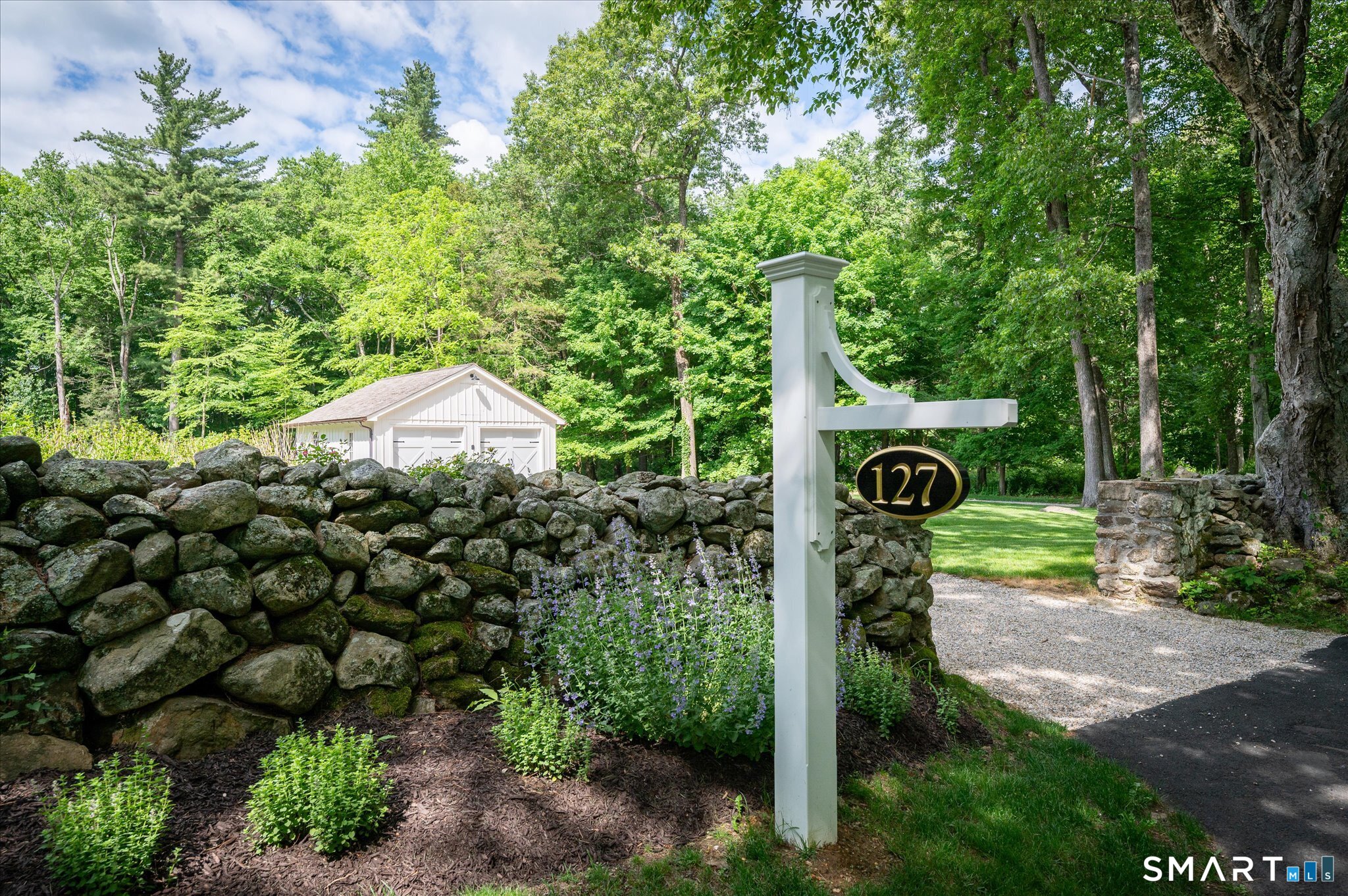 127 Limekiln Road Redding, CT 06896 - Photo 3 of 37