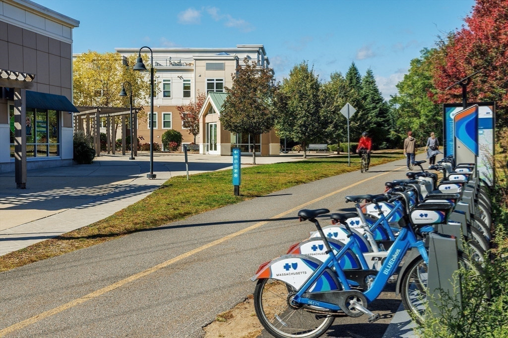 30 Mill Street, Unit 105 Arlington, MA 02476 - Photo 24 of 33 a view of a basket ball ground