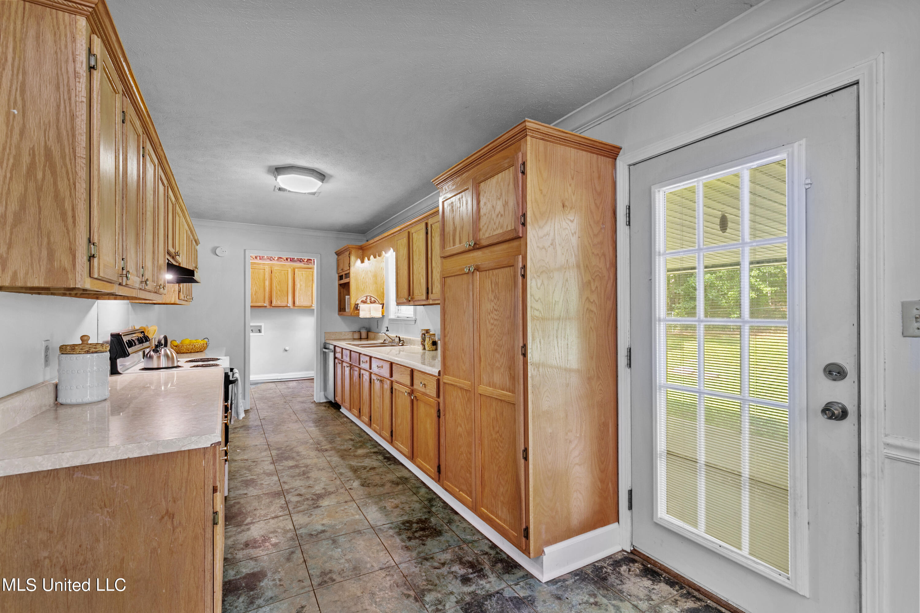 113 Lancaster Road Braxton, MS 39044 - Photo 14 of 43 113 Lancaster-14