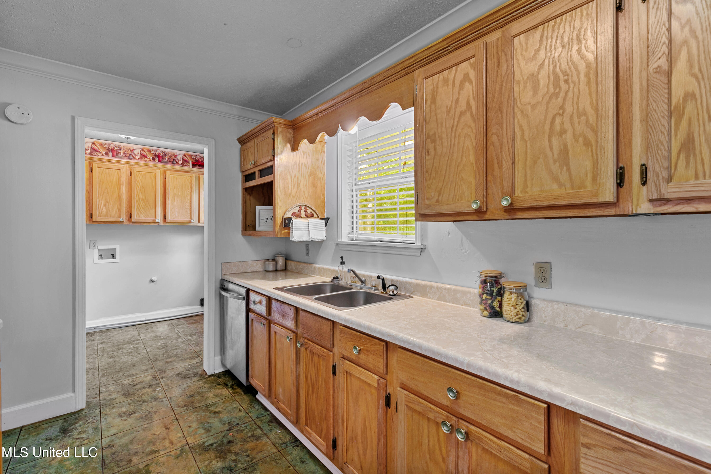 113 Lancaster Road Braxton, MS 39044 - Photo 16 of 43 113 Lancaster-16