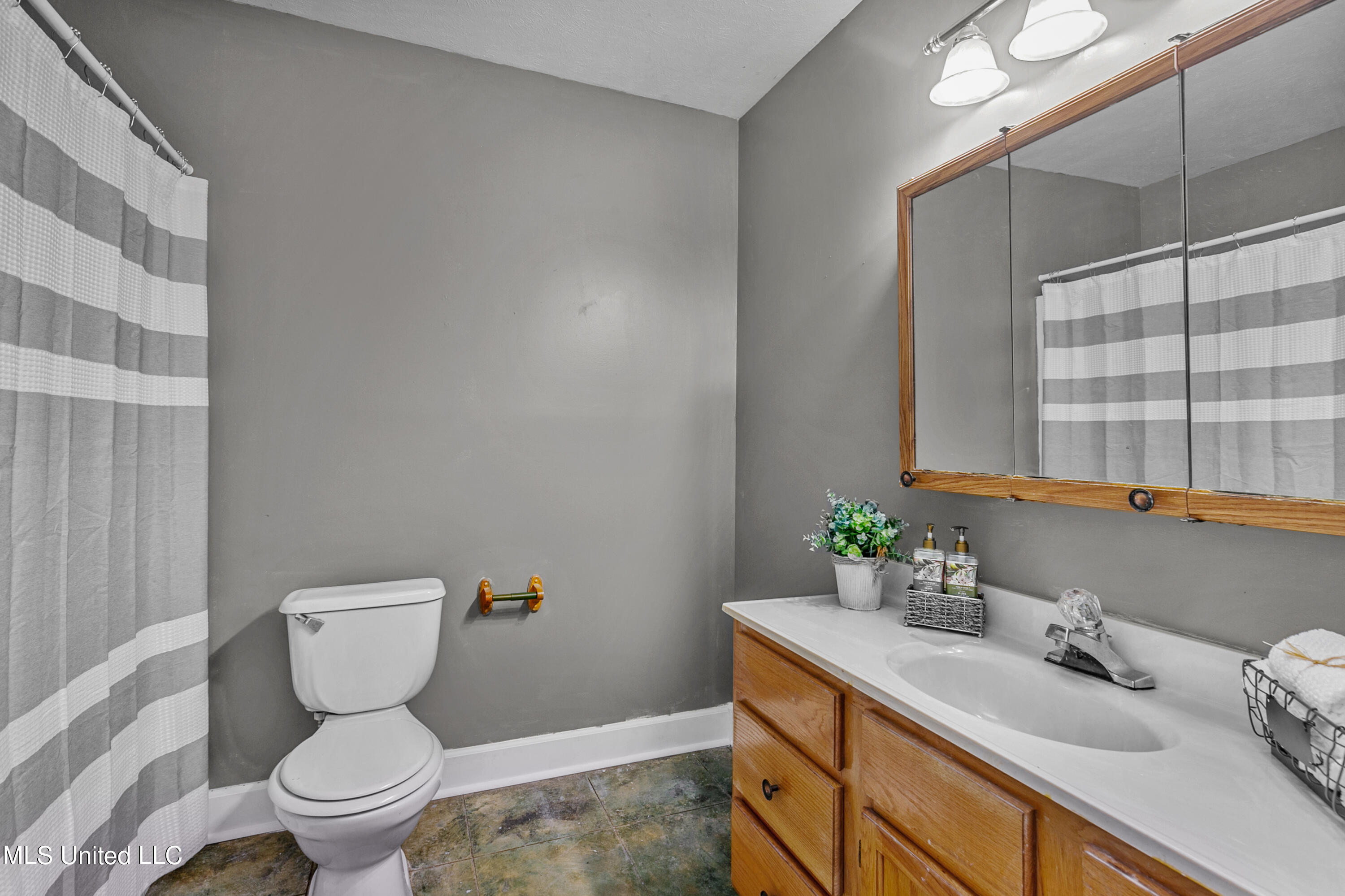 113 Lancaster Road Braxton, MS 39044 - Photo 27 of 43 113 Lancaster-27