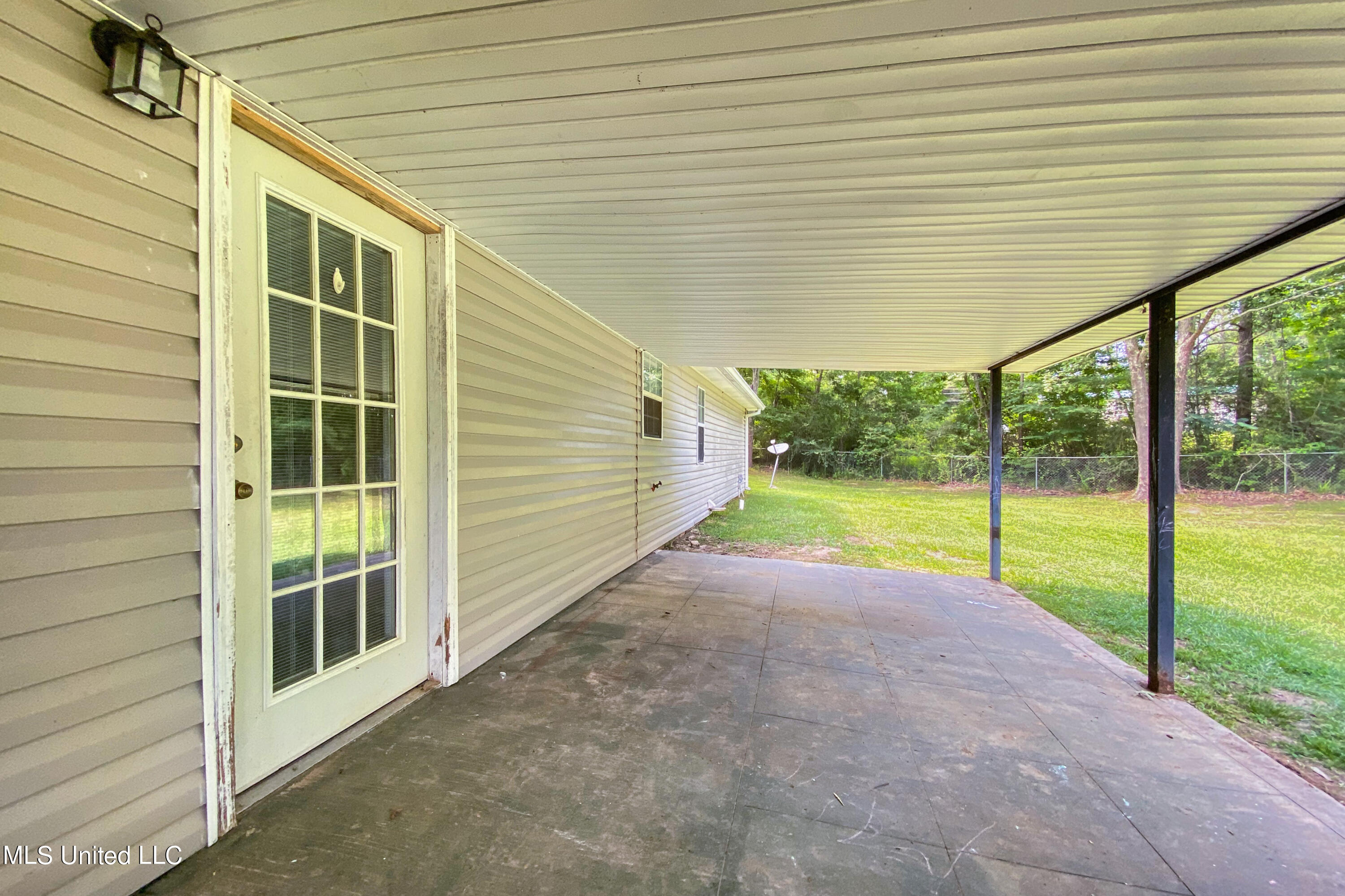 113 Lancaster Road Braxton, MS 39044 - Photo 28 of 43 113 Lancaster-28