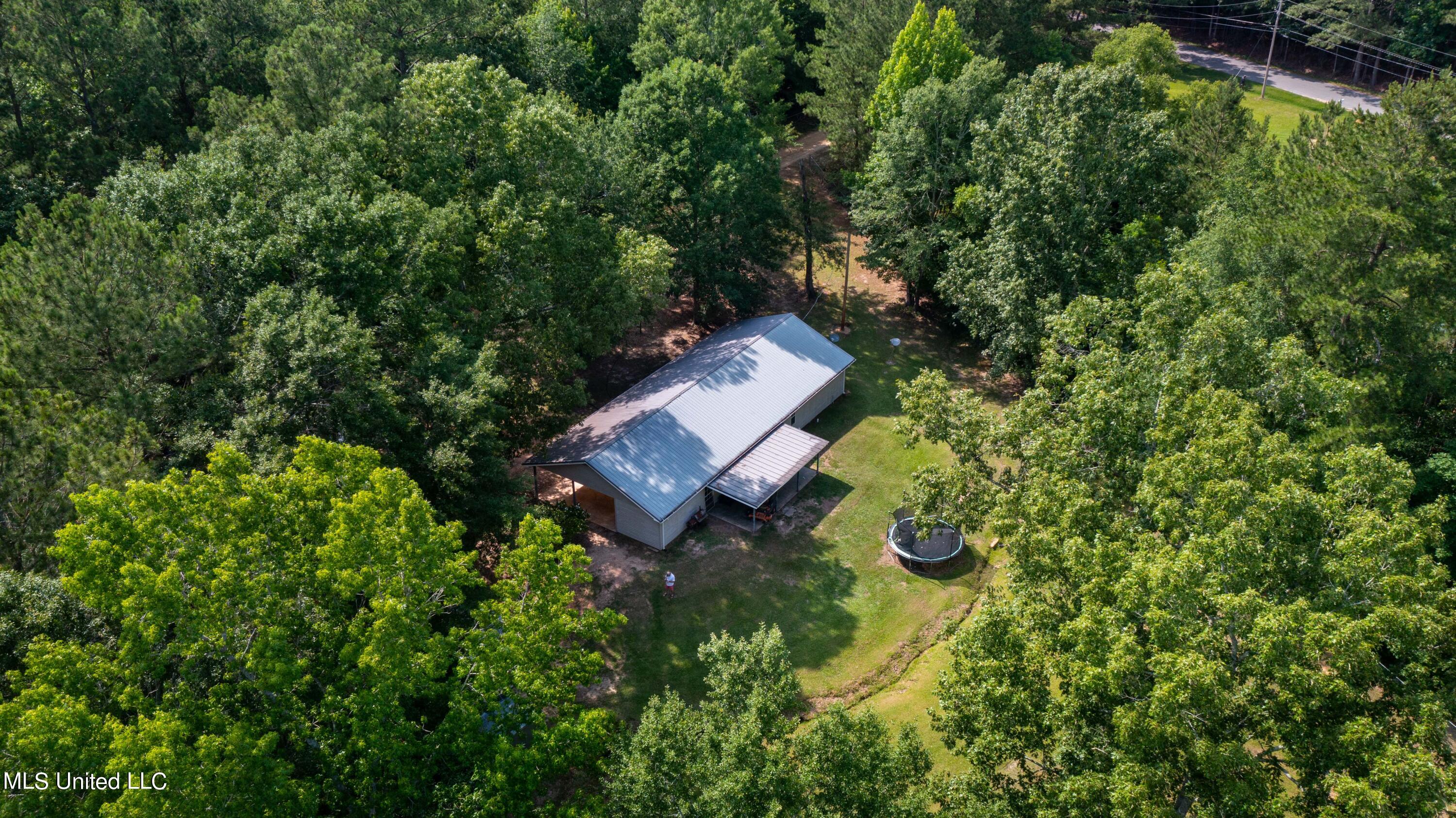 113 Lancaster Road Braxton, MS 39044 - Photo 43 of 43 113 Lancaster-40