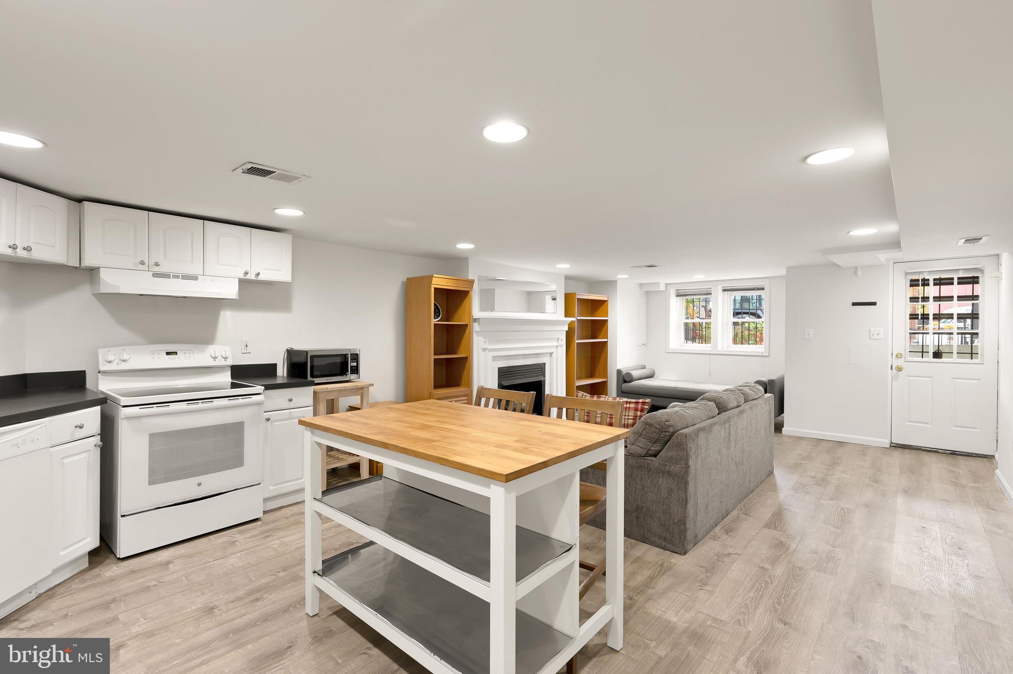 610 R Street Northwest Washington, DC 20001 - Photo 33 of 44