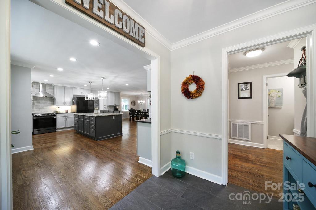 926 Meadow Lakes Road Rock Hill, SC 29732 - Photo 4 of 48