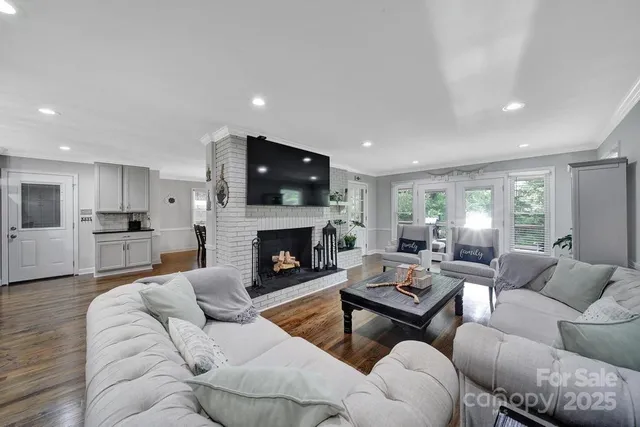 $739,000 | 926 Meadow Lakes Road, Rock Hill, SC 29732