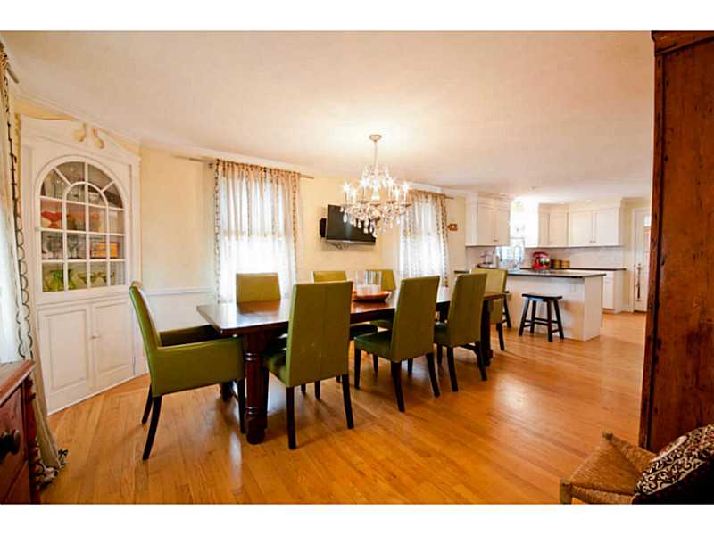 46 Bryant Road Cranston, RI 02910 - Photo 8 of 25 Dining Room.