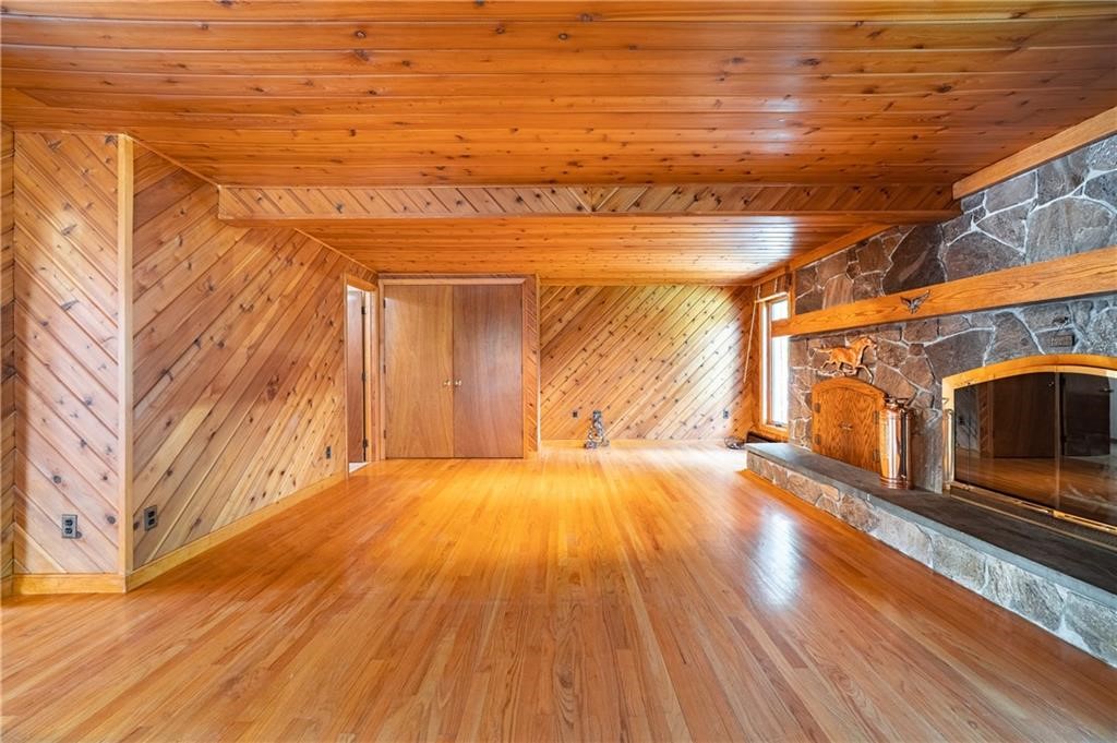 135 Eagleville Road Tiverton, RI 02878 - Photo 10 of 47