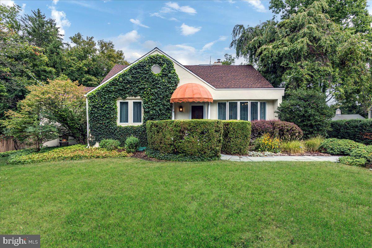 31 Poe Road Princeton, NJ 08540 - Photo 1 of 40 Exterior Front