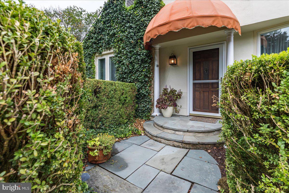 31 Poe Road Princeton, NJ 08540 - Photo 2 of 40 Front Entry