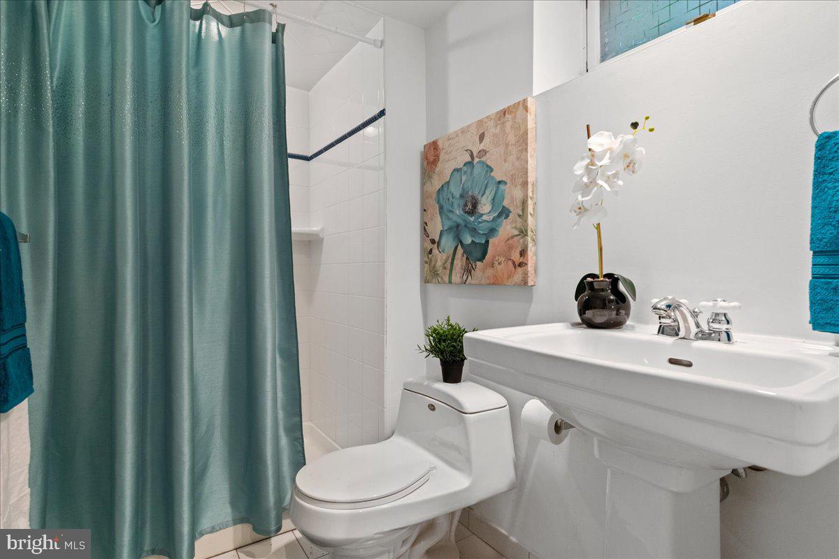 31 Poe Road Princeton, NJ 08540 - Photo 28 of 40 Full Bath in basement