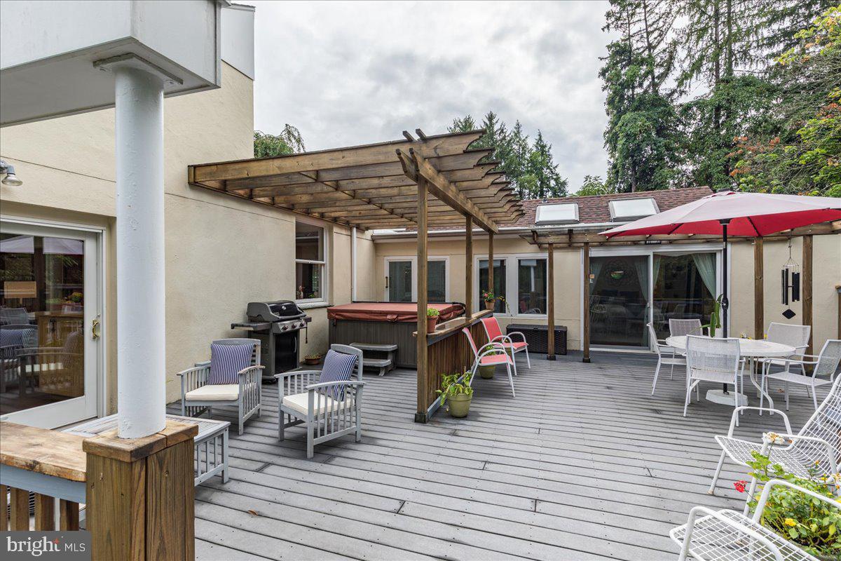 31 Poe Road Princeton, NJ 08540 - Photo 31 of 40 Deck