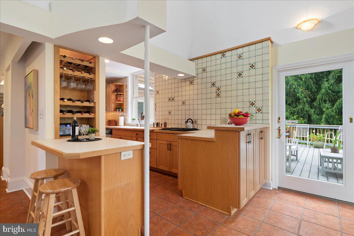 31 Poe Road Princeton, NJ 08540 - Photo 10 of 40 Kitchen