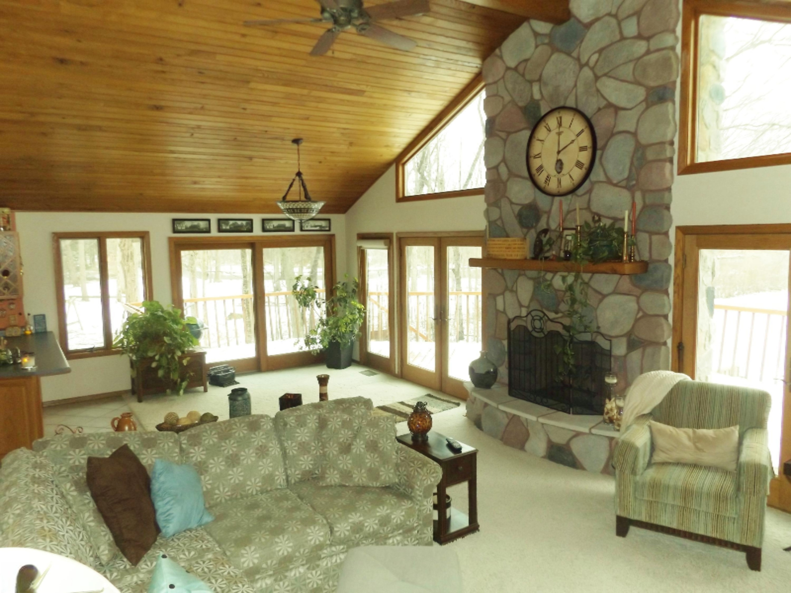 56030 Shady Lane Three Rivers, MI 49093 - Photo 4 of 37 living rm