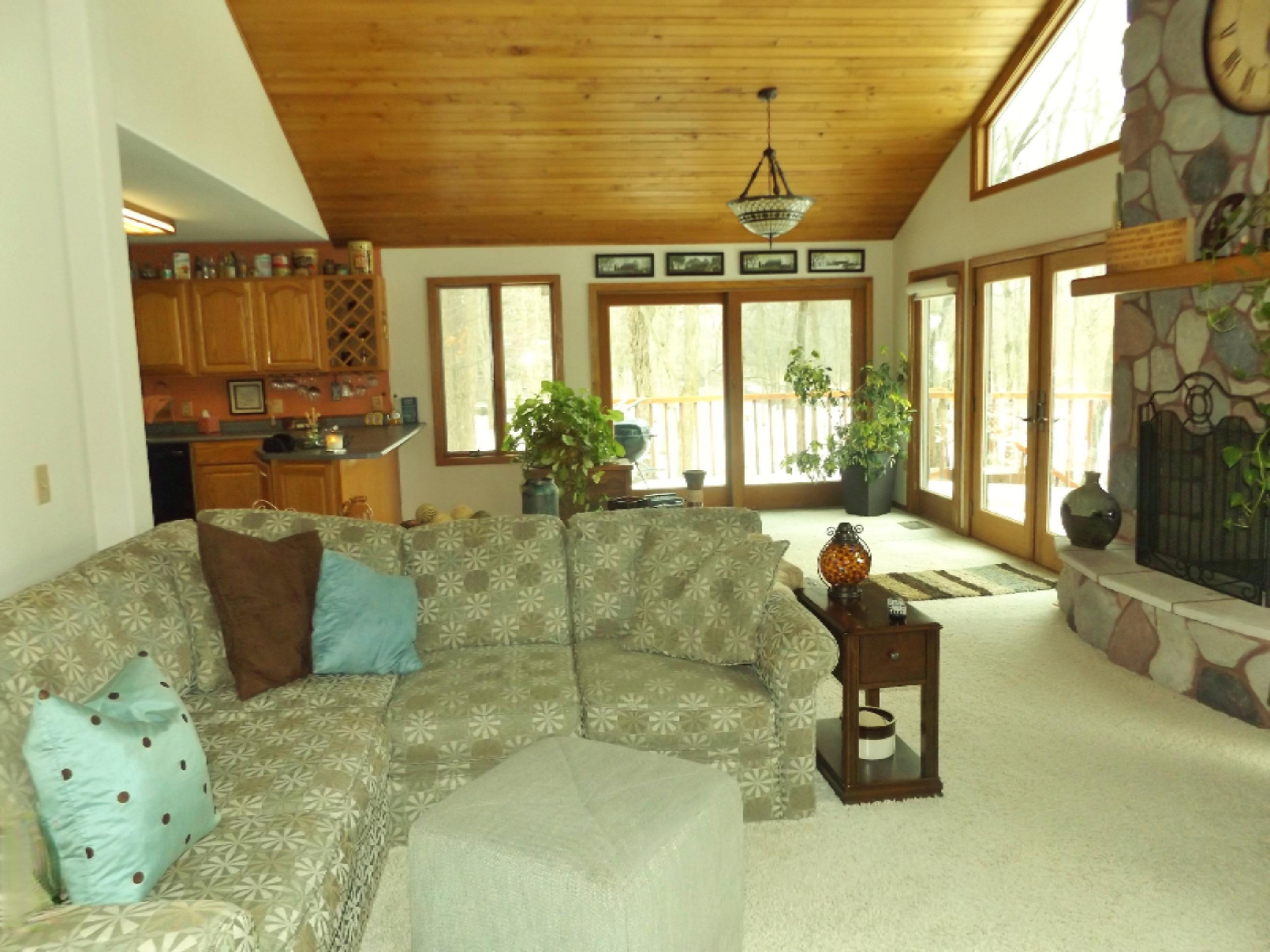56030 Shady Lane Three Rivers, MI 49093 - Photo 5 of 37 living rm