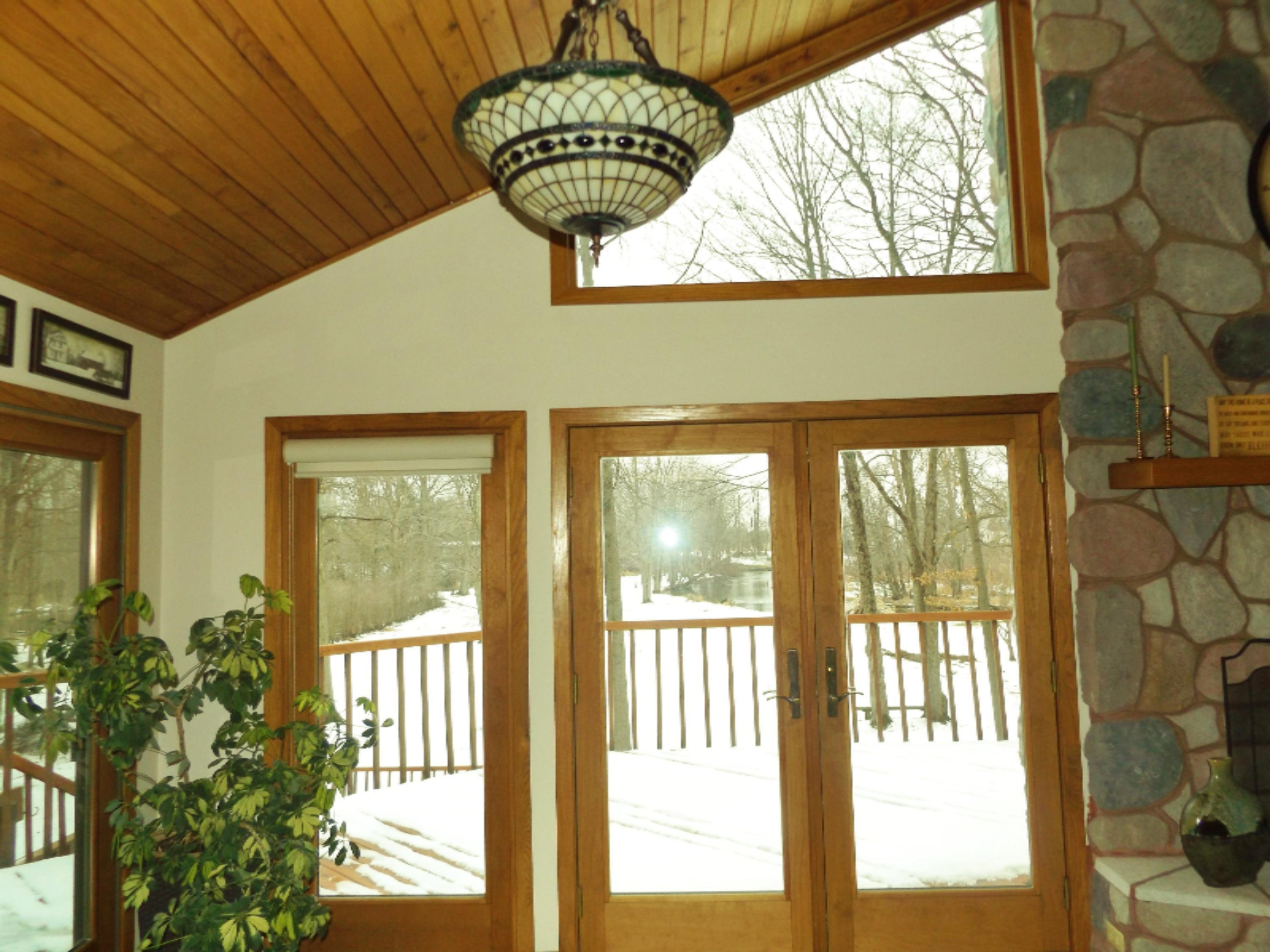 56030 Shady Lane Three Rivers, MI 49093 - Photo 8 of 37 dining area