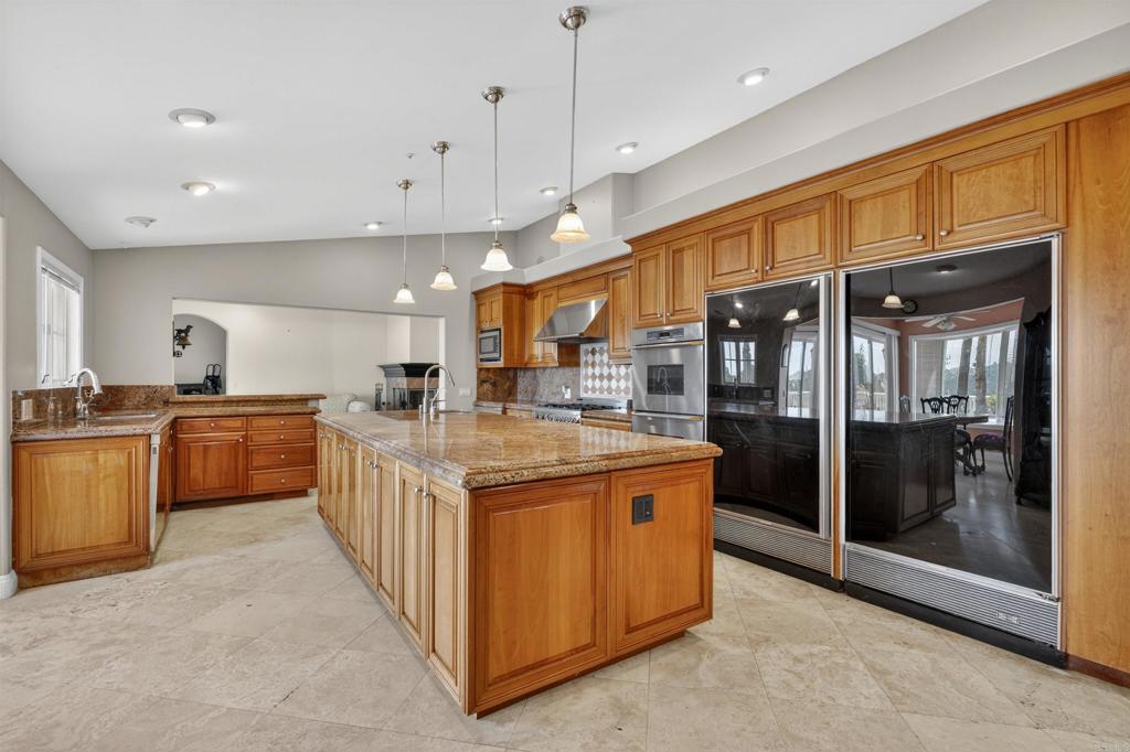 11535 Alps Way Escondido, CA 92026 - Photo 7 of 55