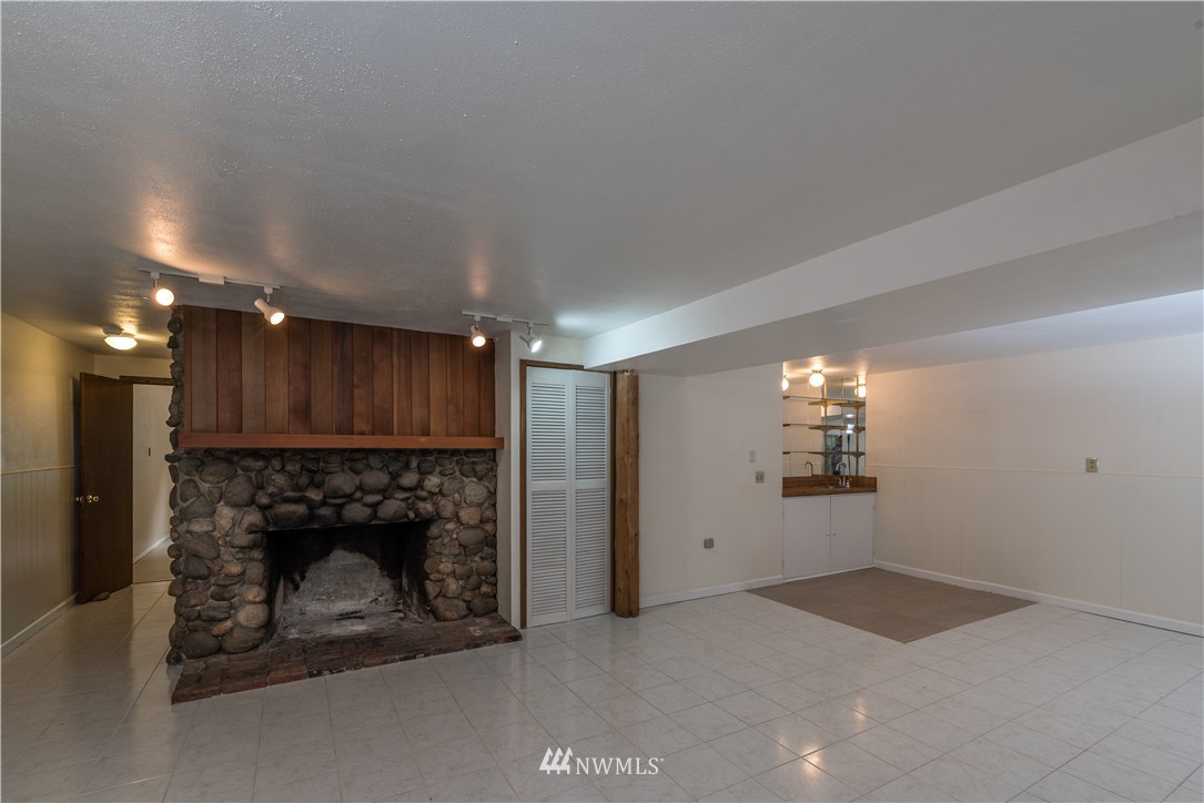 21629 Bulson Road Mount Vernon, WA 98274 - Photo 12 of 24 Gallery Image 12