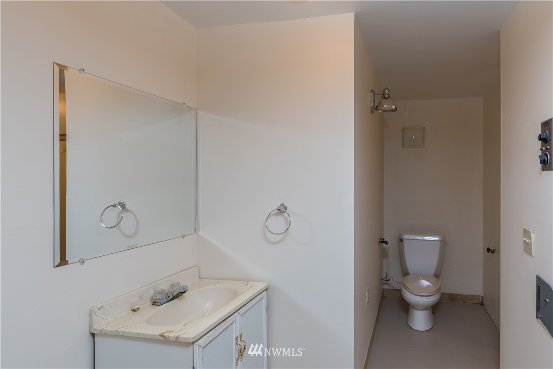 21629 Bulson Road Mount Vernon, WA 98274 - Photo 14 of 24 Gallery Image 14