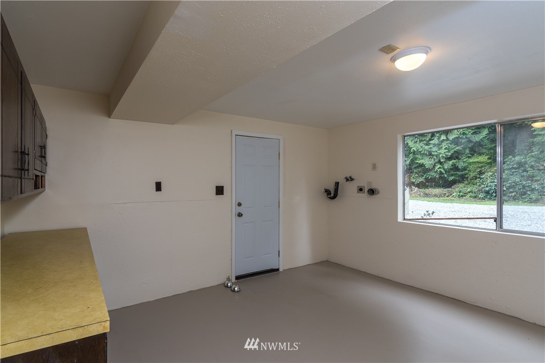 21629 Bulson Road Mount Vernon, WA 98274 - Photo 15 of 24 Gallery Image 15