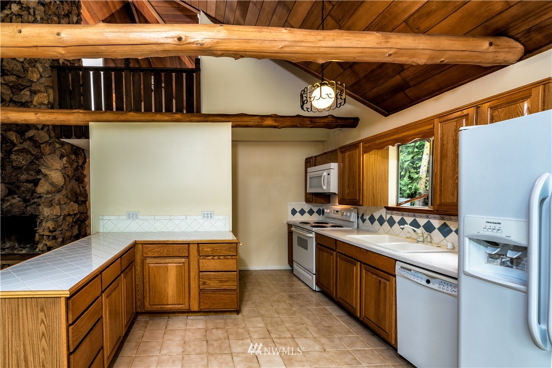 21629 Bulson Road Mount Vernon, WA 98274 - Photo 6 of 24 Gallery Image 6