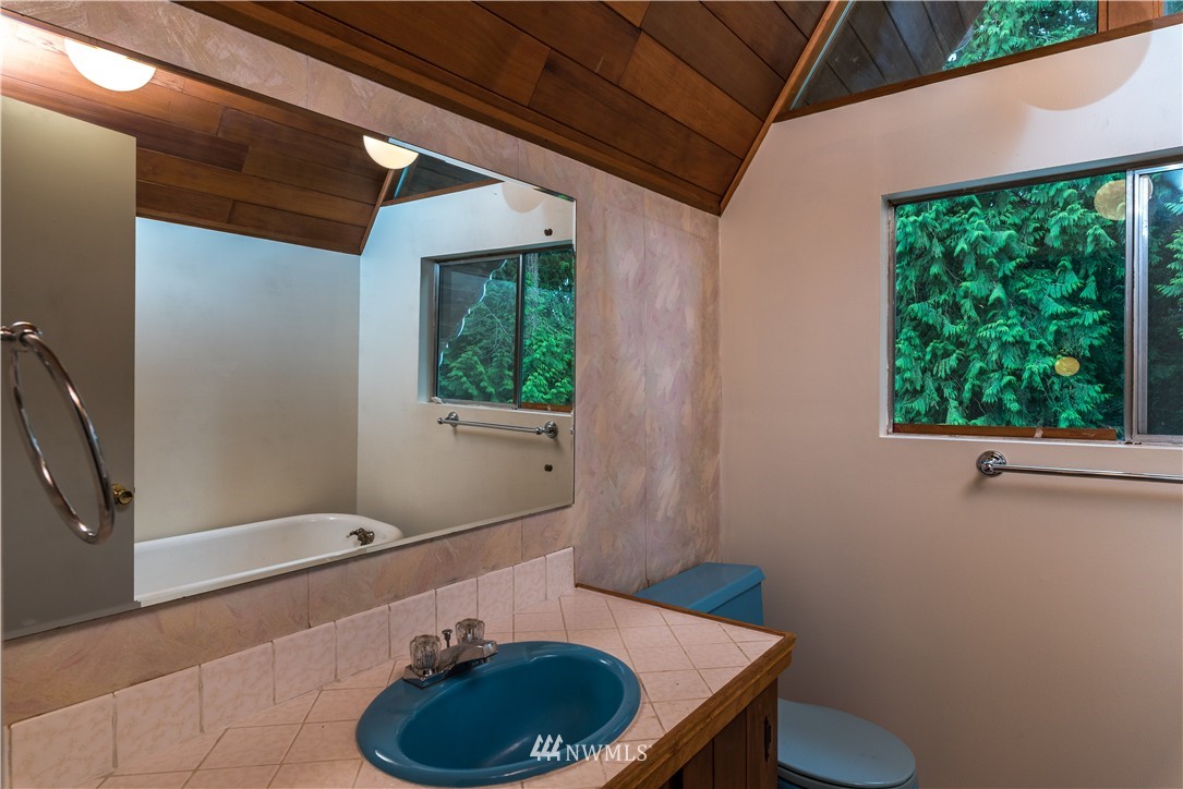 21629 Bulson Road Mount Vernon, WA 98274 - Photo 10 of 24 Gallery Image 10