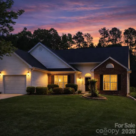$450,000 | 2810 Patten Hill Drive, Matthews, NC 28105