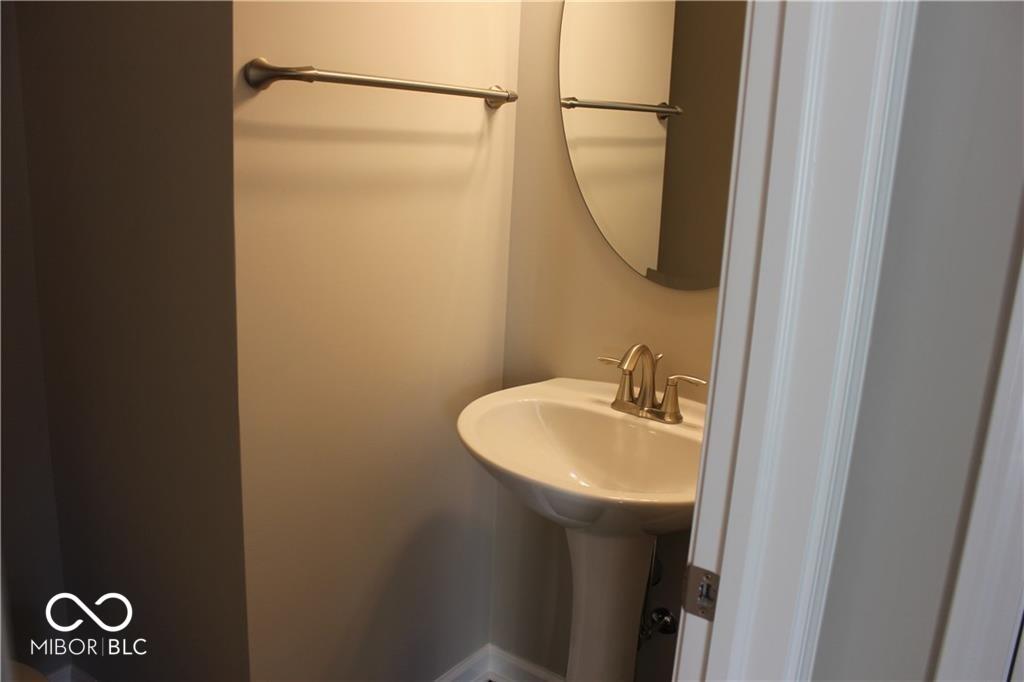 13069 Raritan Drive Fishers, IN 46038 - Photo 24 of 27
